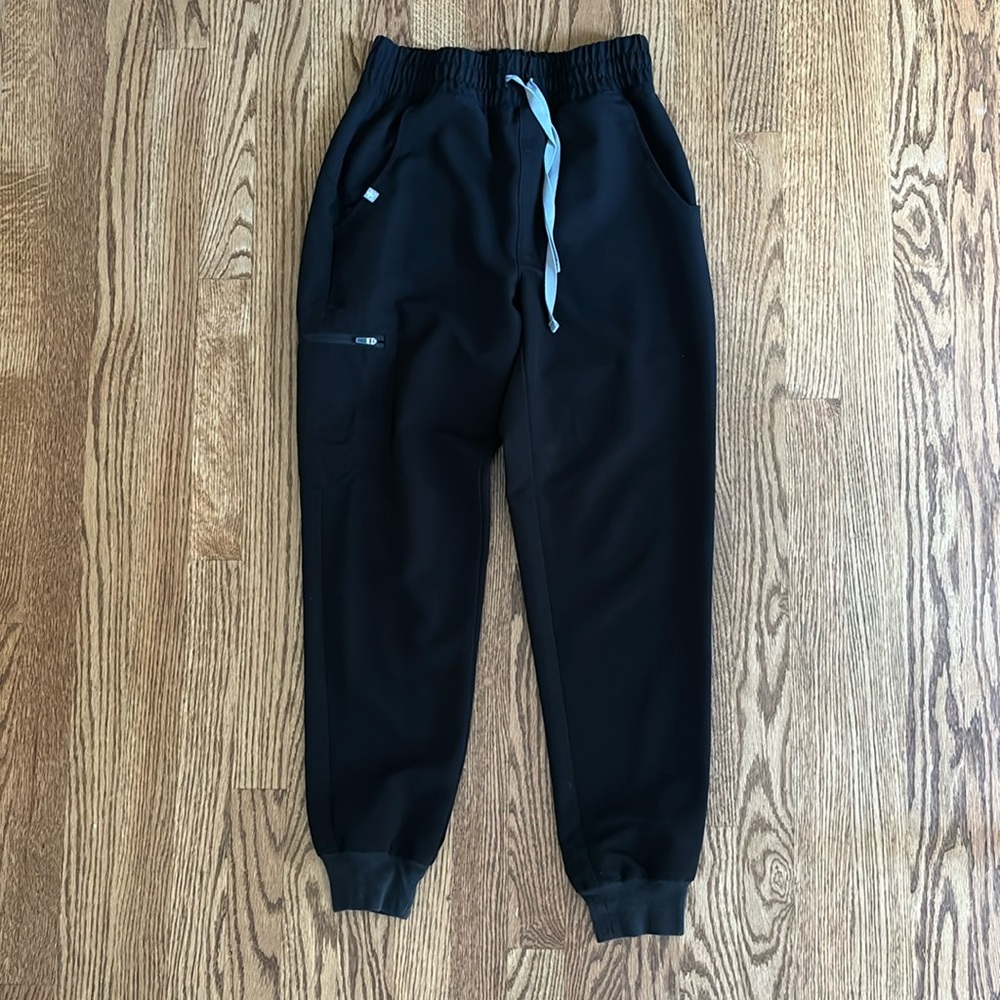 Figs Zamora High Wasted Scrub Pant XS Petite Black